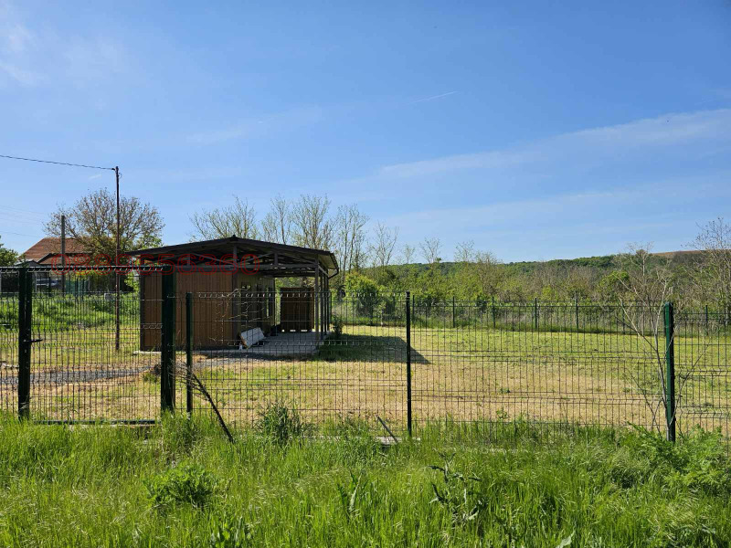 Продава ВИЛА, с. Пепелина, област Русе, снимка 2 - Вили - 52782049