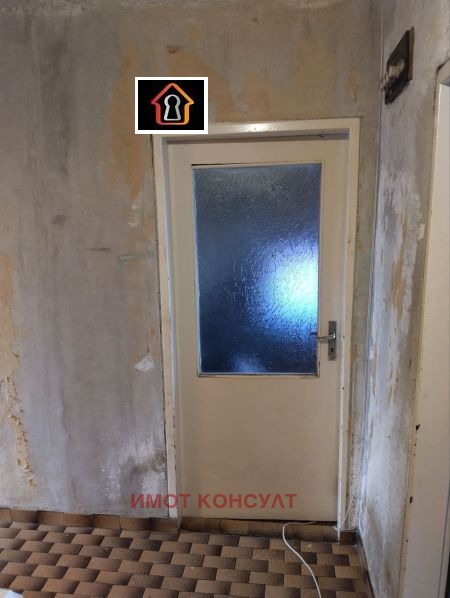 Продава 3-СТАЕН, гр. Враца, Дъбника, снимка 10 - Апартаменти - 54040336