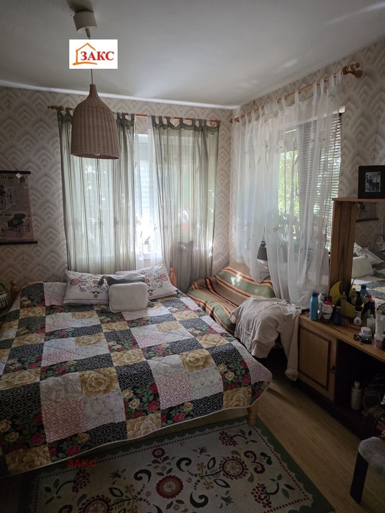 Продава ЕТАЖ ОТ КЪЩА, гр. Кърджали, Байкал, снимка 12 - Етаж от къща - 56265957
