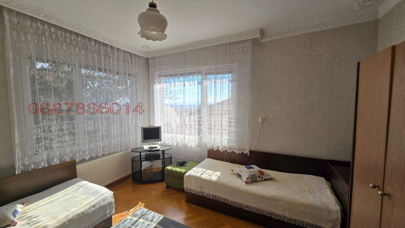 Продава КЪЩА, гр. Шумен, Дивдядово, снимка 9 - Къщи - 53423345