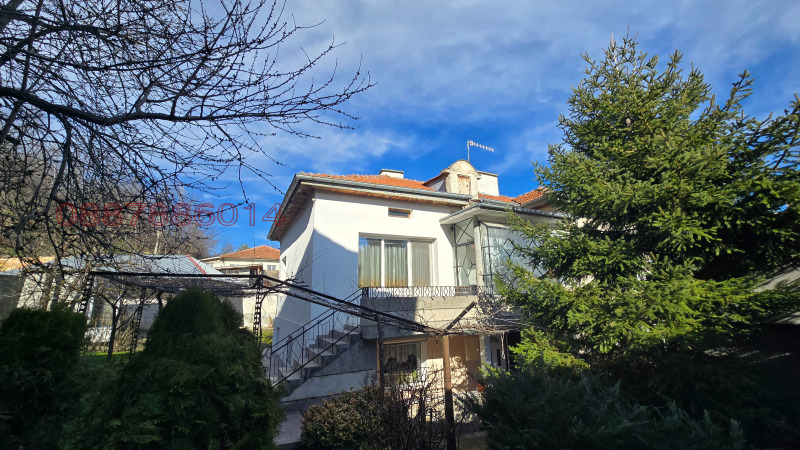 Продава КЪЩА, гр. Шумен, Дивдядово, снимка 16 - Къщи - 53423345