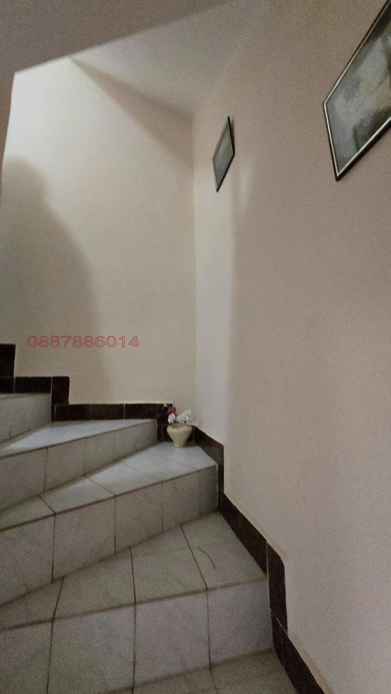 Продава КЪЩА, гр. Шумен, Дивдядово, снимка 8 - Къщи - 53423345