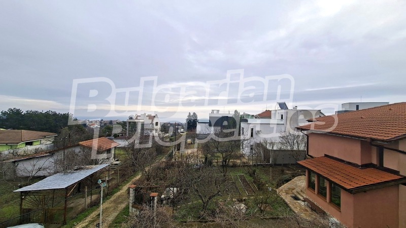 Продава КЪЩА, гр. Варна, м-т Долна Трака, снимка 2 - Къщи - 53449847