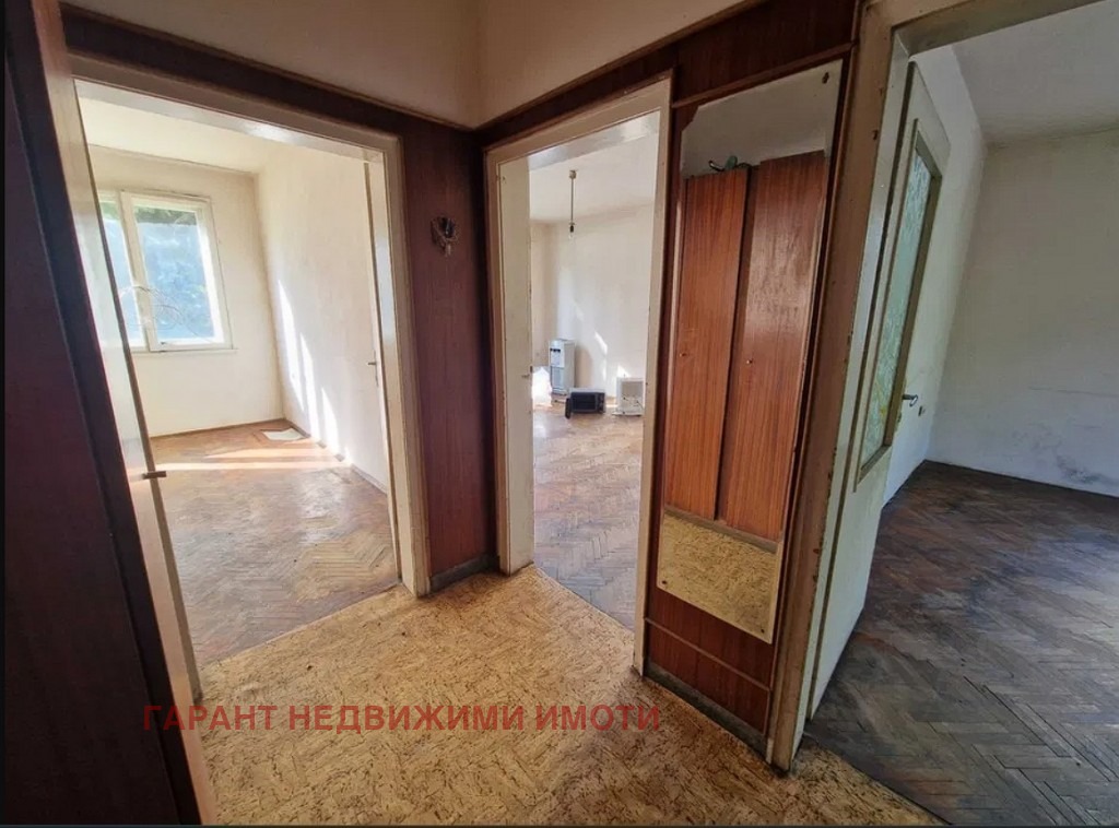 Продава 3-СТАЕН, гр. Габрово, Дядо Дянко, снимка 2 - Апартаменти - 56372322