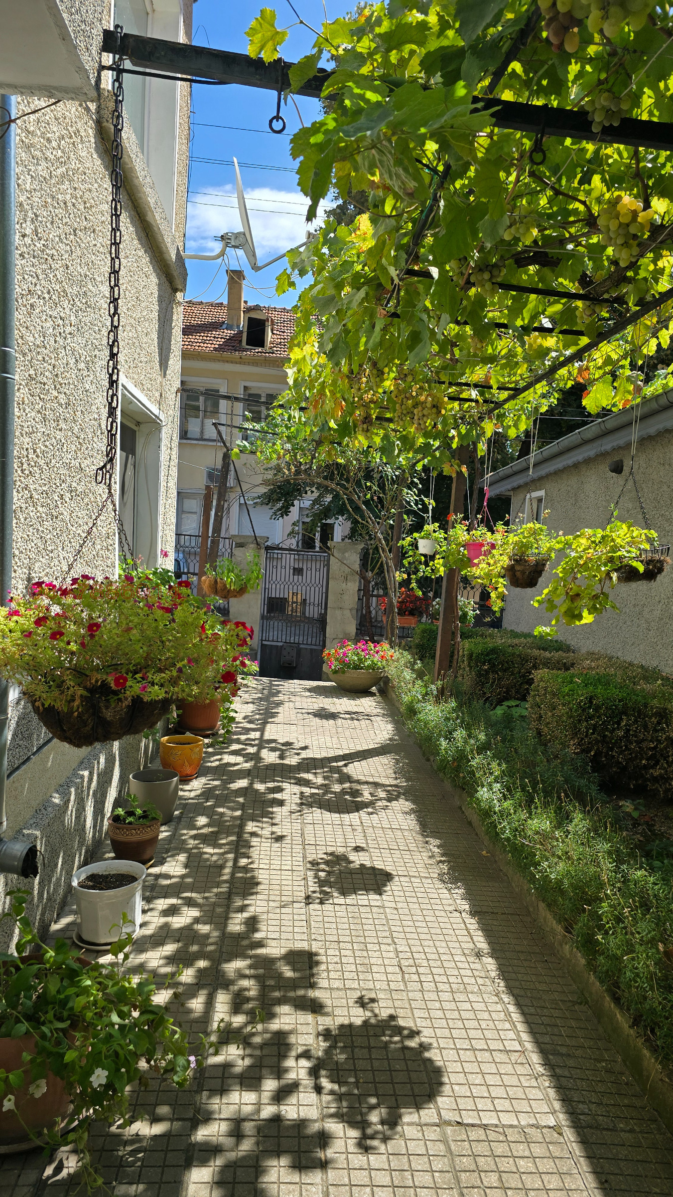 Продава КЪЩА, гр. Шумен, Дивдядово, снимка 16 - Къщи - 55693721