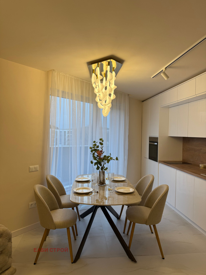 Продава 2-СТАЕН в град Перник, Изток - 86 кв.м / 167 700 € » 327 992.69 лв., ЕЛБИ СТРОЙ