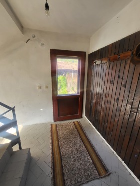 House Apriltsi, region Lovech