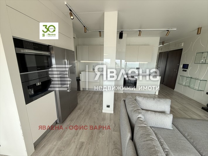 Продава 2-СТАЕН, гр. Варна, м-т Долна Трака, снимка 3 - Апартаменти - 53421024