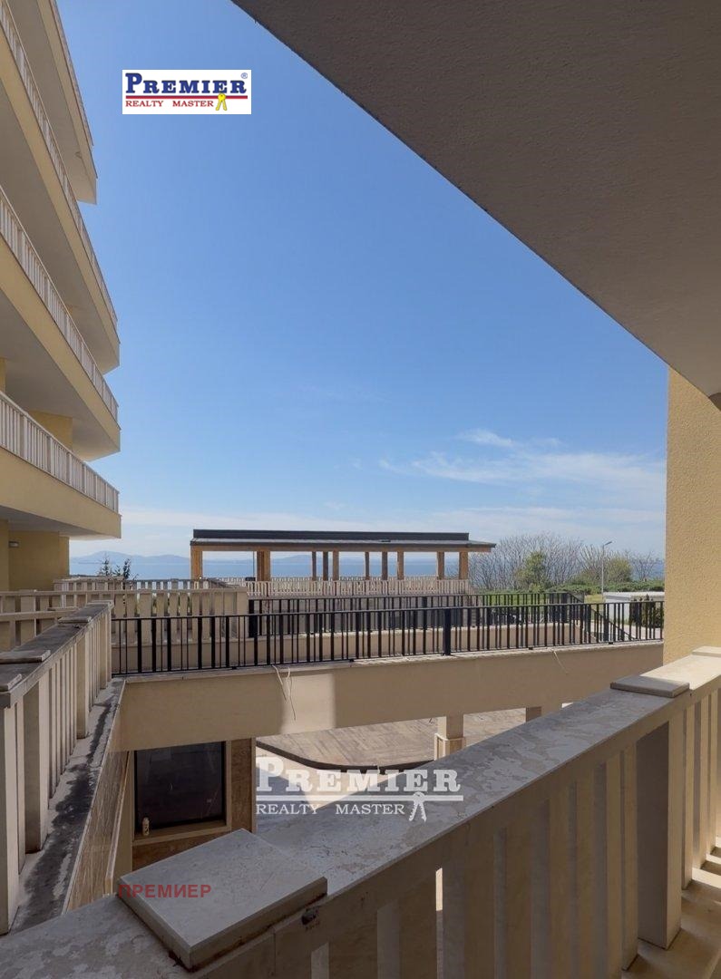 Продава 2-СТАЕН, гр. Бургас, Сарафово, снимка 4 - Апартаменти - 54328943