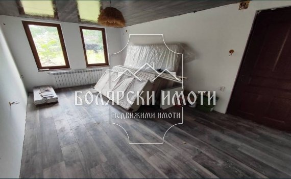 Продава КЪЩА, с. Церова кория, област Велико Търново, снимка 4 - Къщи - 46682060