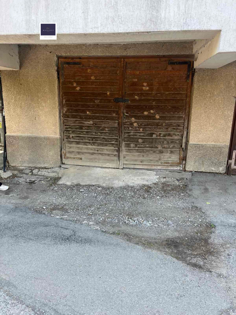 Продава  Гараж, паркомясто, град София, Павлово • 45 000 EUR • ID 88714684 — holmes.bg - [1] 
