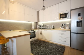 ����� ������� 3-�����,���� �����, �������� �����>