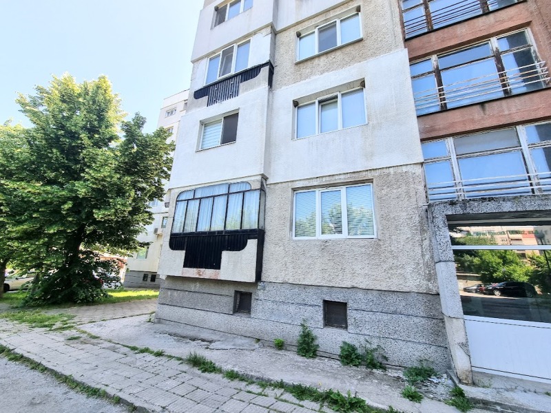 Продава  2-стаен град Перник , Селото , 75 кв.м | 11351897