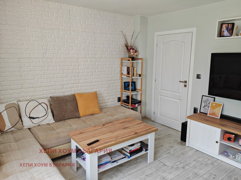 Продава  3-стаен град Русе , Широк център , 108 кв.м | 34139610 - изображение [11]