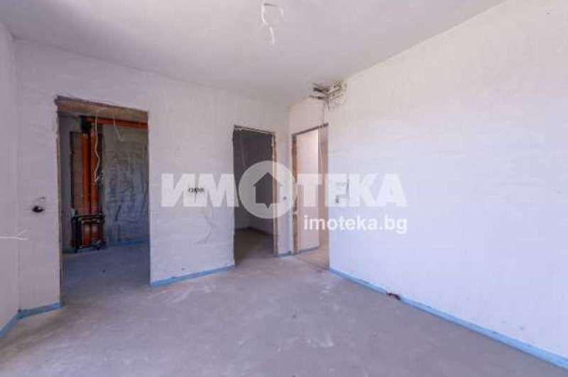 Продава КЪЩА, гр. Варна, м-т Ален мак, снимка 16 - Къщи - 49353941