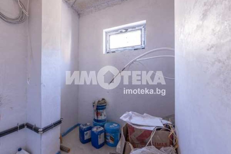 Продава КЪЩА, гр. Варна, м-т Ален мак, снимка 8 - Къщи - 49353941