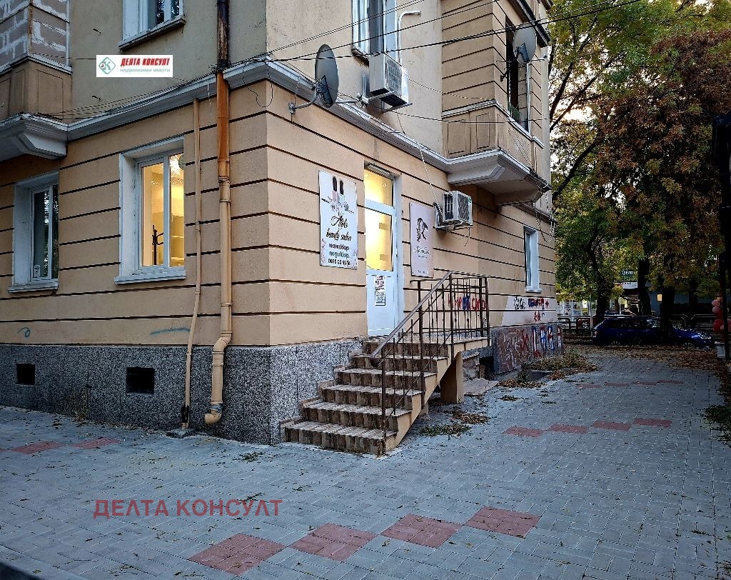 Продава ОФИС, гр. Перник, Изток