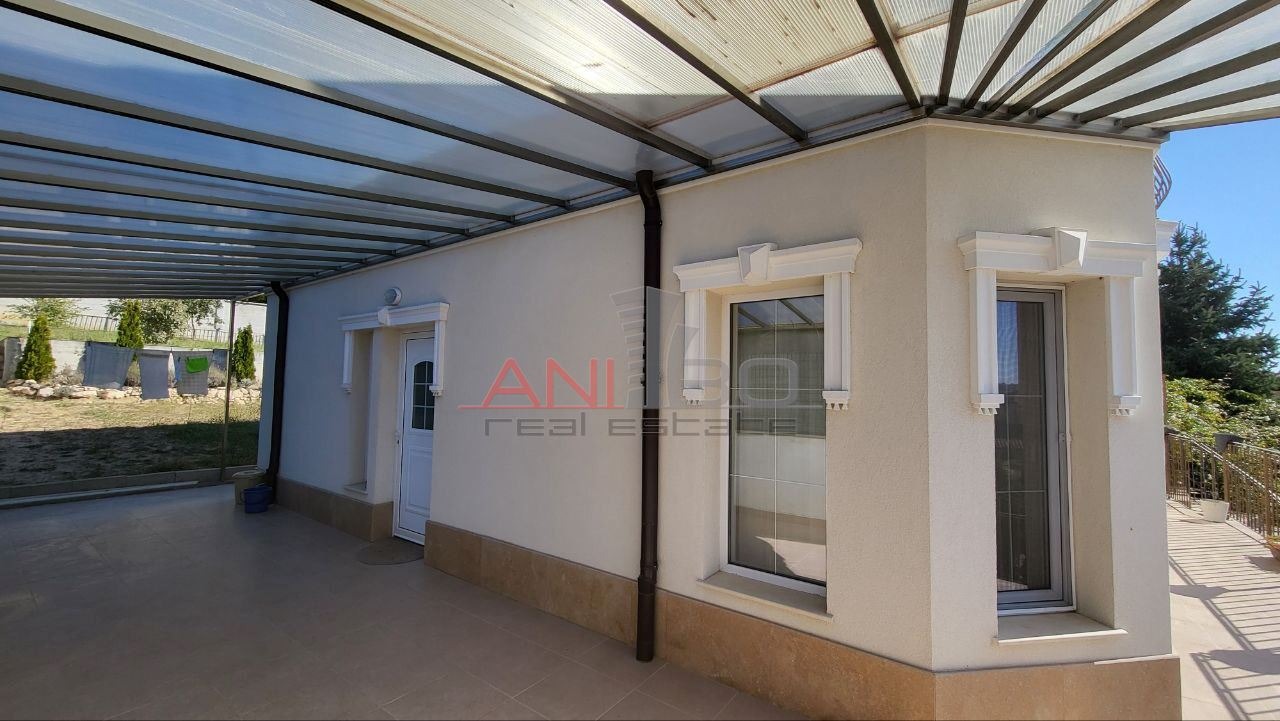 Продава КЪЩА, гр. Варна, м-т Манастирски рид