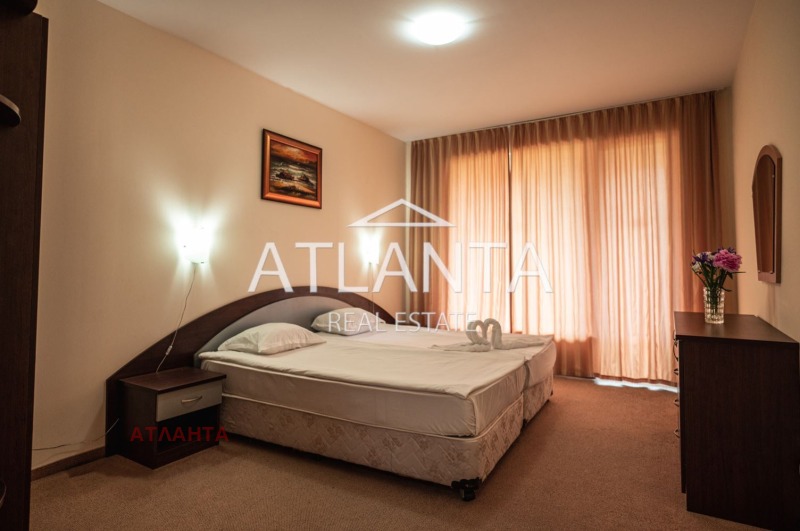 Продава 2-СТАЕН в град Варна, к.к. Златни пясъци - 90 кв.м / 117 936 € » 230 662.77 лв., АТЛАНТА