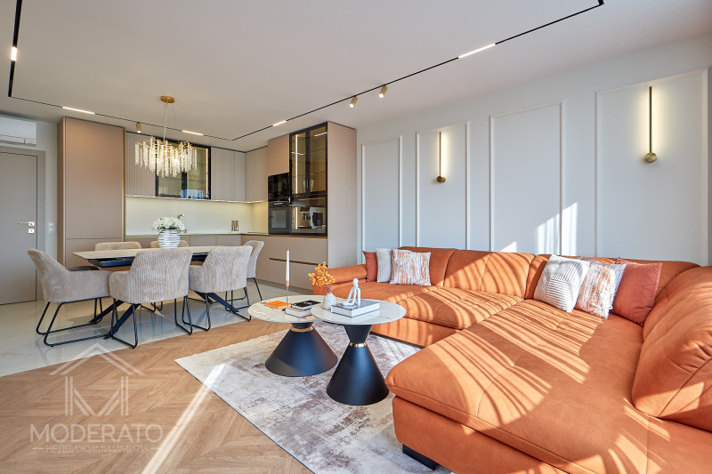 Продава  3-стаен, град Бургас, Хоризонт •  325 000 EUR • ID 35574924 — holmes.bg - [1] 