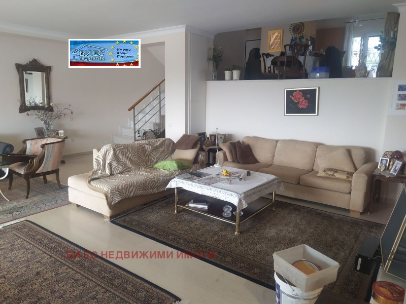 Продава КЪЩА, Извън страната, област Извън страната, снимка 11 - Къщи - 52667488