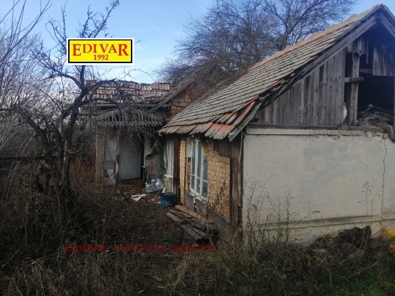 Продава КЪЩА, с. Котленци, област Добрич, снимка 2 - Къщи - 53072693