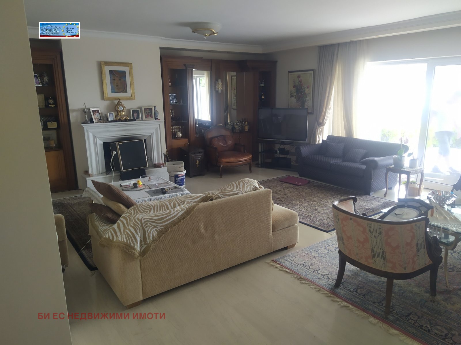 Продава КЪЩА, Извън страната, област Извън страната