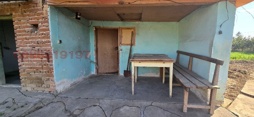 Продава КЪЩА, с. Върбица, област Велико Търново, снимка 9 - Къщи - 56165311
