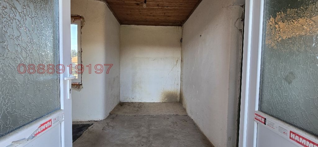 Продава КЪЩА, с. Върбица, област Велико Търново, снимка 4 - Къщи - 56165311
