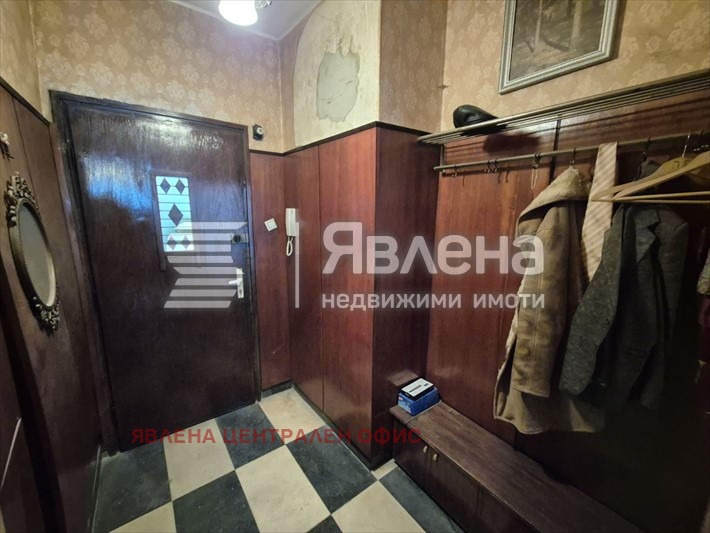 Продава 2-СТАЕН, гр. София, Център, снимка 5 - Апартаменти - 56133913