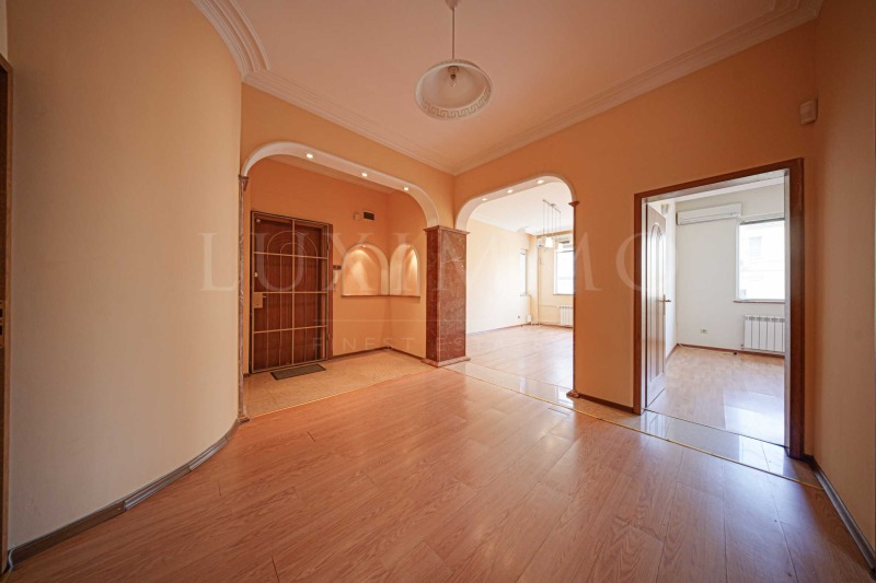 À vendre  2 chambres Sofia , Tsentar , 102 m² | 16420410