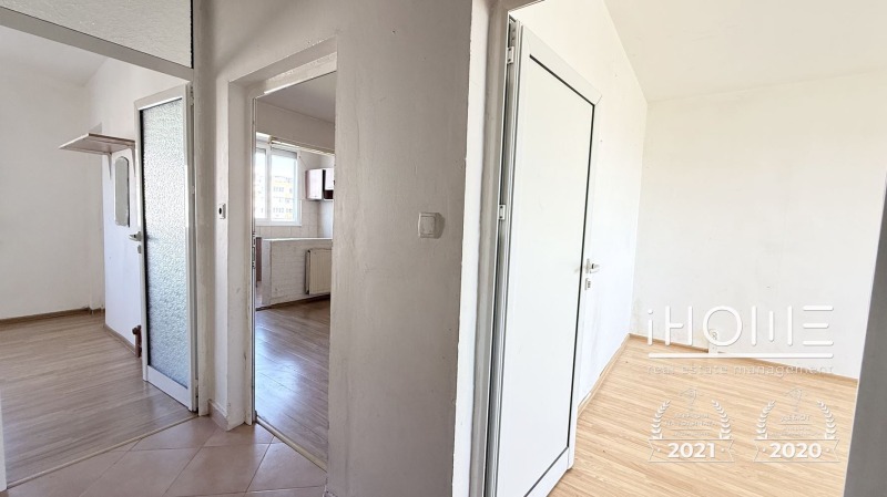 Продава 3-СТАЕН, гр. София, Обеля 1, снимка 4 - Апартаменти - 52456087