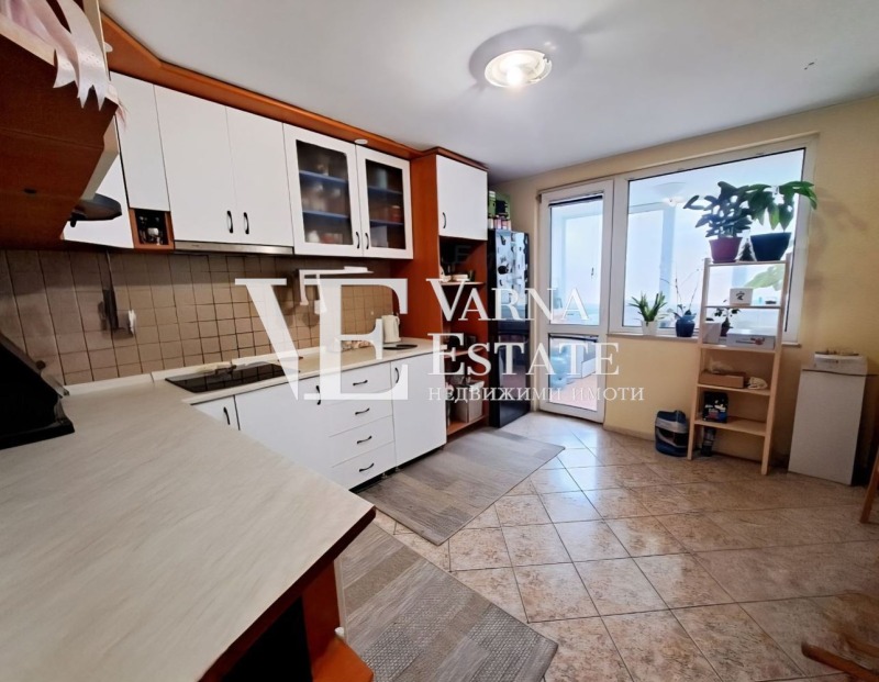 Продава 3-СТАЕН, гр. Варна, Колхозен пазар, снимка 5 - Апартаменти - 53524388