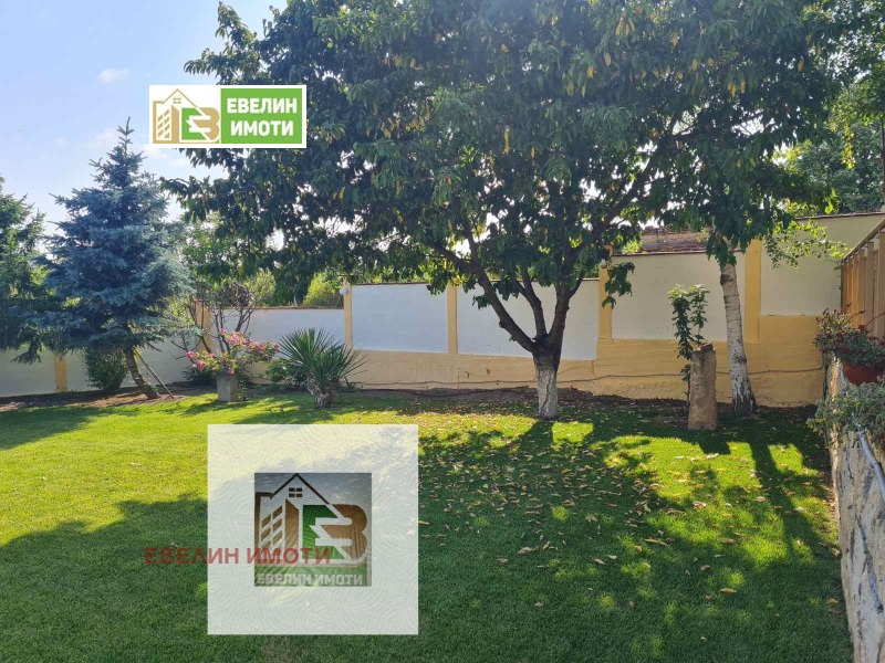 Til salg  Hus region Ruse , Tabachka , 234 kvm | 60658943 - billede [2]