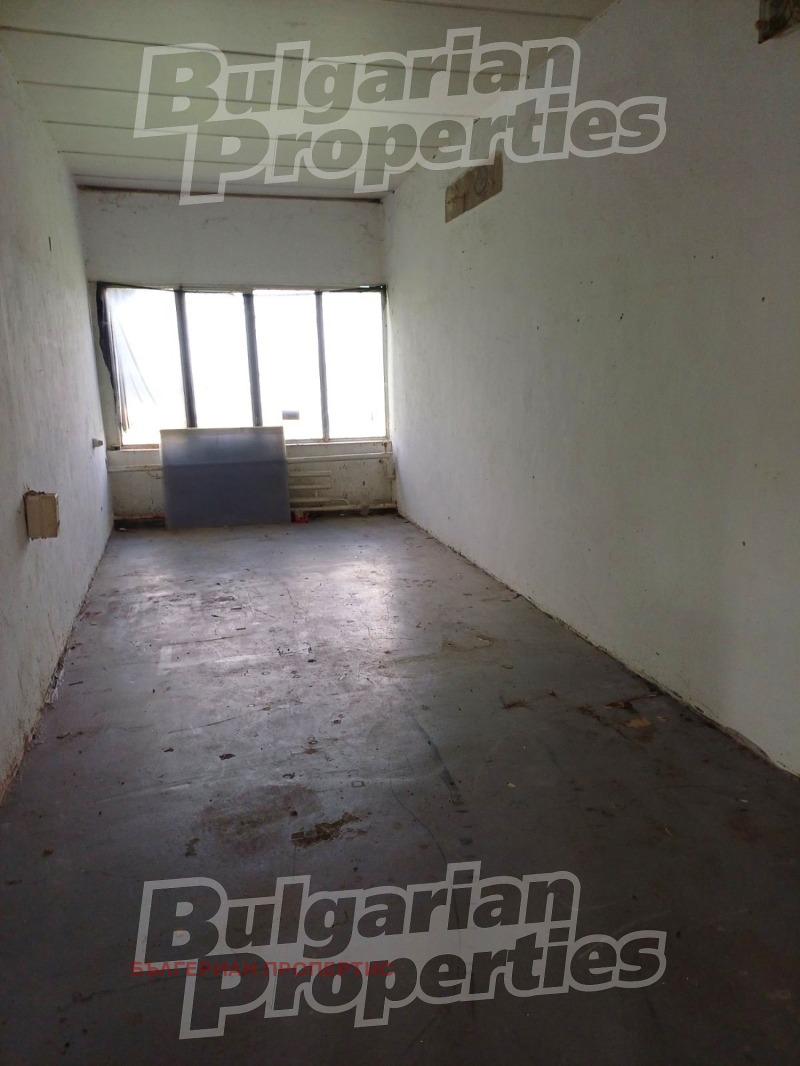 Продава СКЛАД, с. Величка, област Търговище, снимка 5 - Складове - 53531194