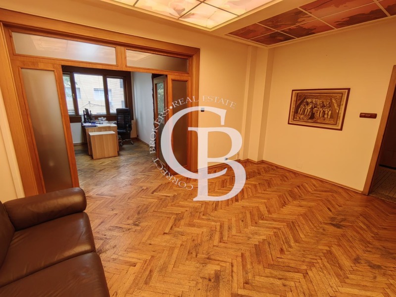 Продава 3-СТАЕН в град Варна, Център - 95 кв.м / 380 000 € » 743 215.40 лв., КОРЕКТ БРОКЕРС
