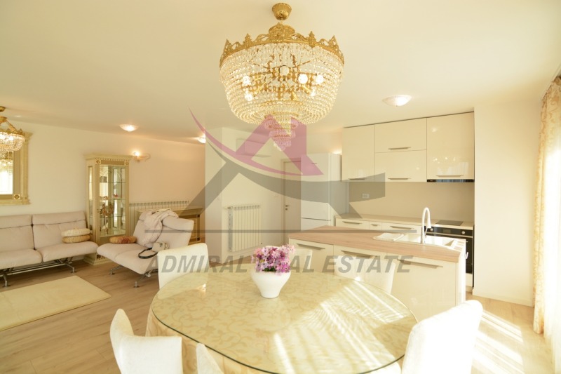 Продава МНОГОСТАЕН в град Варна, Бриз - 258 кв.м / 720 000 € » 1 408 197.60 лв., АДМИРАЛ РИЪЛ ЕСТЕЙТ ЕООД