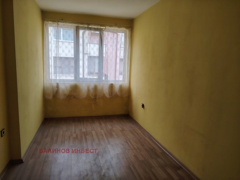 Продава  2-стаен град Варна , Базар Левски , 62 кв.м | 40385536 - изображение [6]