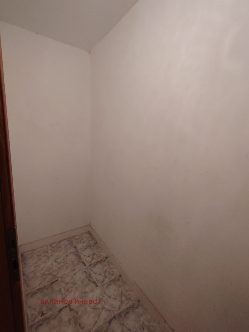 Продава  2-стаен град Варна , Базар Левски , 62 кв.м | 40385536 - изображение [8]