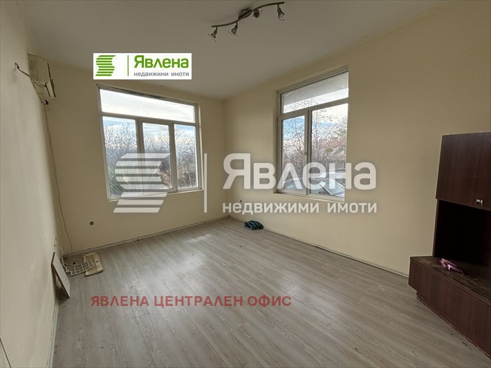 Продава 3-СТАЕН, гр. Пловдив, Южен, снимка 1 - Aпартаменти - 48215232