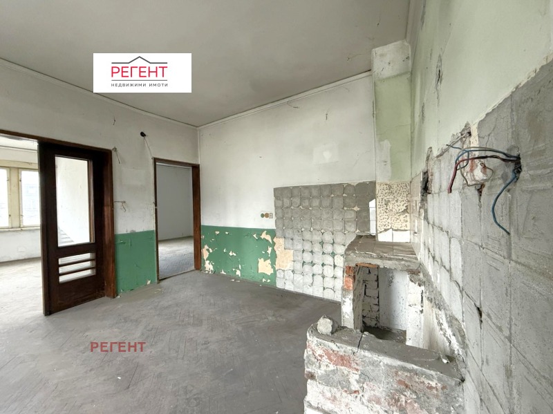 Продава 3-СТАЕН, гр. Габрово, Център, снимка 2 - Апартаменти - 52478282