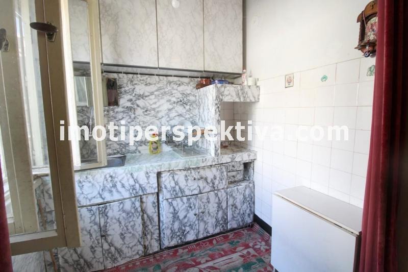 For Sale  House Floor Plovdiv , Hristo Smirnenski , 133 sq.m | 82384756 - image [3]