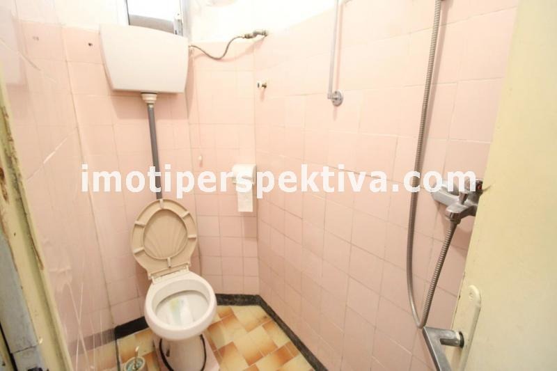 For Sale  House Floor Plovdiv , Hristo Smirnenski , 133 sq.m | 82384756 - image [11]