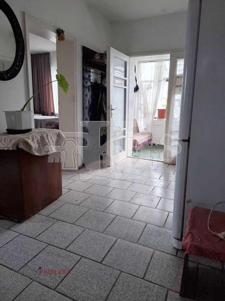 Продава ЕТАЖ ОТ КЪЩА, гр. Варна, с. Тополи, снимка 8 - Етаж от къща - 53233016