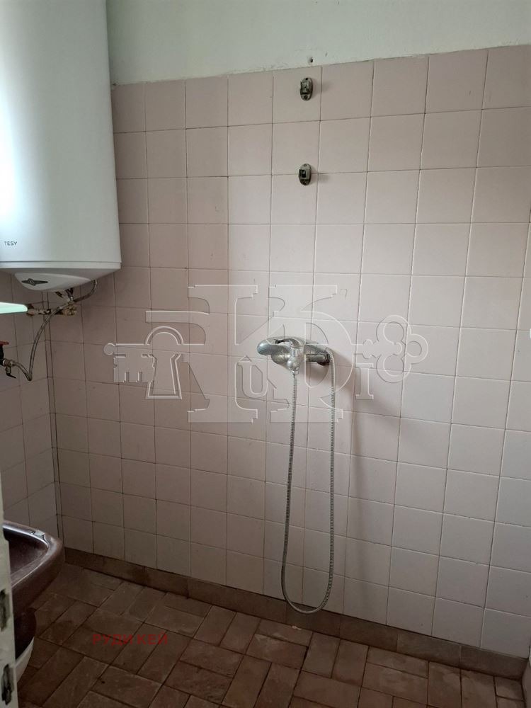 Продава ЕТАЖ ОТ КЪЩА, гр. Варна, с. Тополи, снимка 7 - Етаж от къща - 53233016