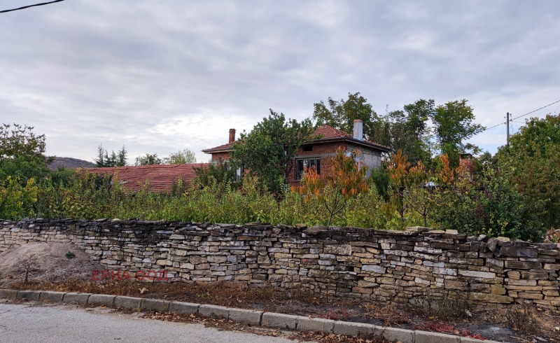Продава КЪЩА, с. Винарово, област Стара Загора, снимка 5 - Къщи - 38749362