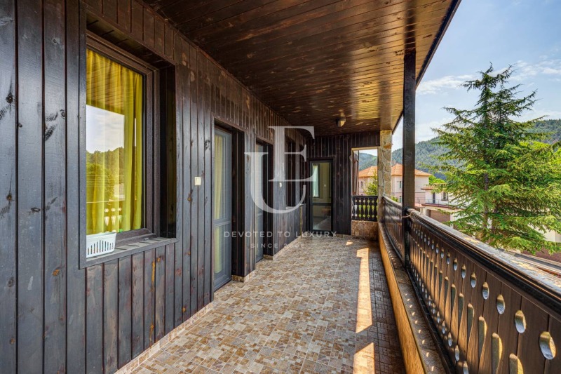 À venda  Casa região Sófia , Godetch , 380 m² | 54818504 - imagem [4]