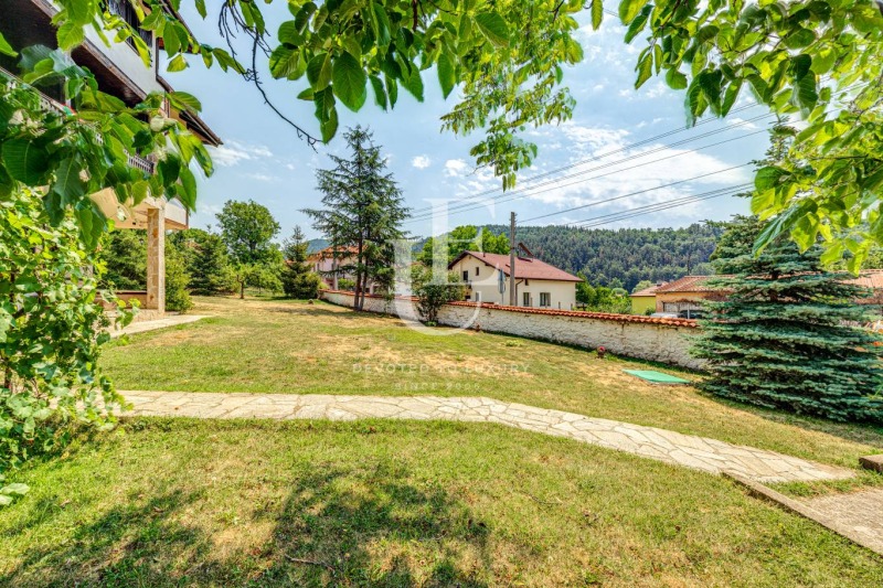 À venda  Casa região Sófia , Godetch , 380 m² | 54818504 - imagem [16]