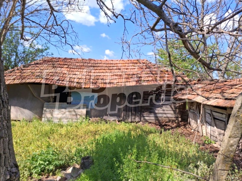 Продава КЪЩА, с. Стрелец, област Велико Търново, снимка 13 - Къщи - 53158555