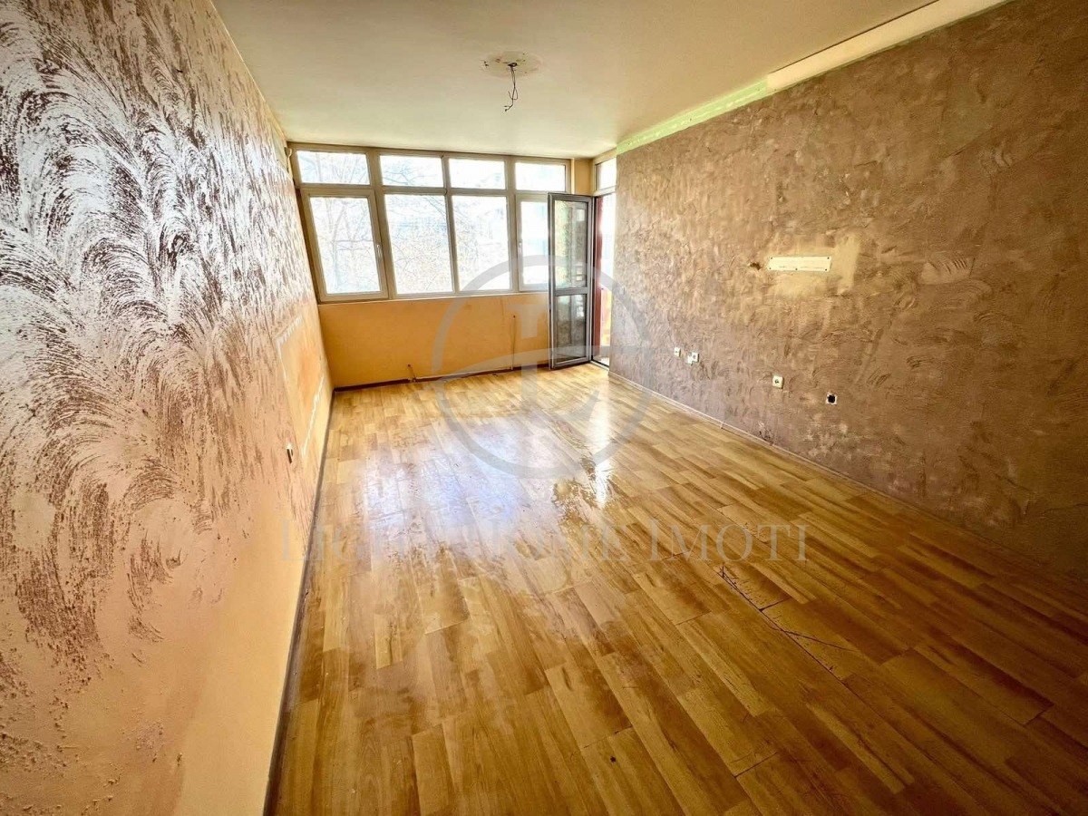 Продава 3-СТАЕН, гр. Пловдив, Гагарин, снимка 2 - Апартаменти - 53812987